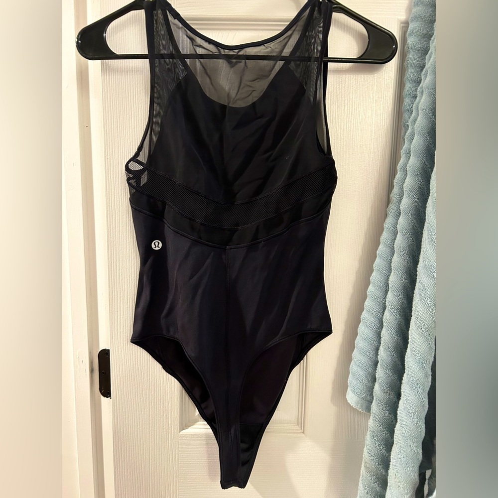 Lululemon sleeveless thong bodysuit with mesh straps & mesh back